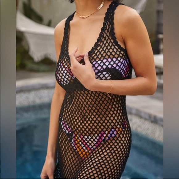 Lulus NWT Beach for the Stars Crochet Mesh Midi Pool
Swim Cover-Up, Black, L/XL - Picture 4 of 10